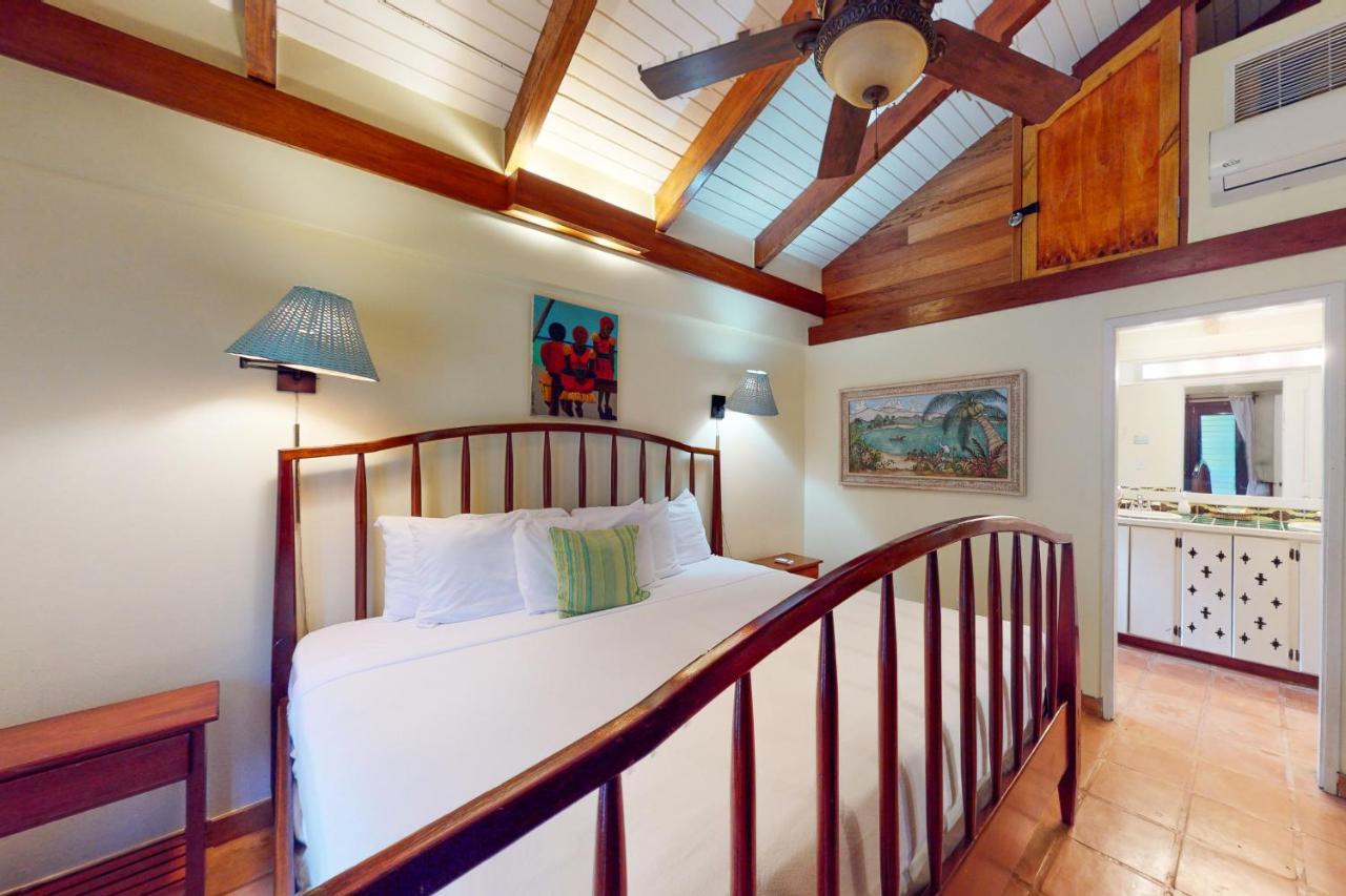 Condo #27 @ Beachside Villas Dangriga Kültér fotó